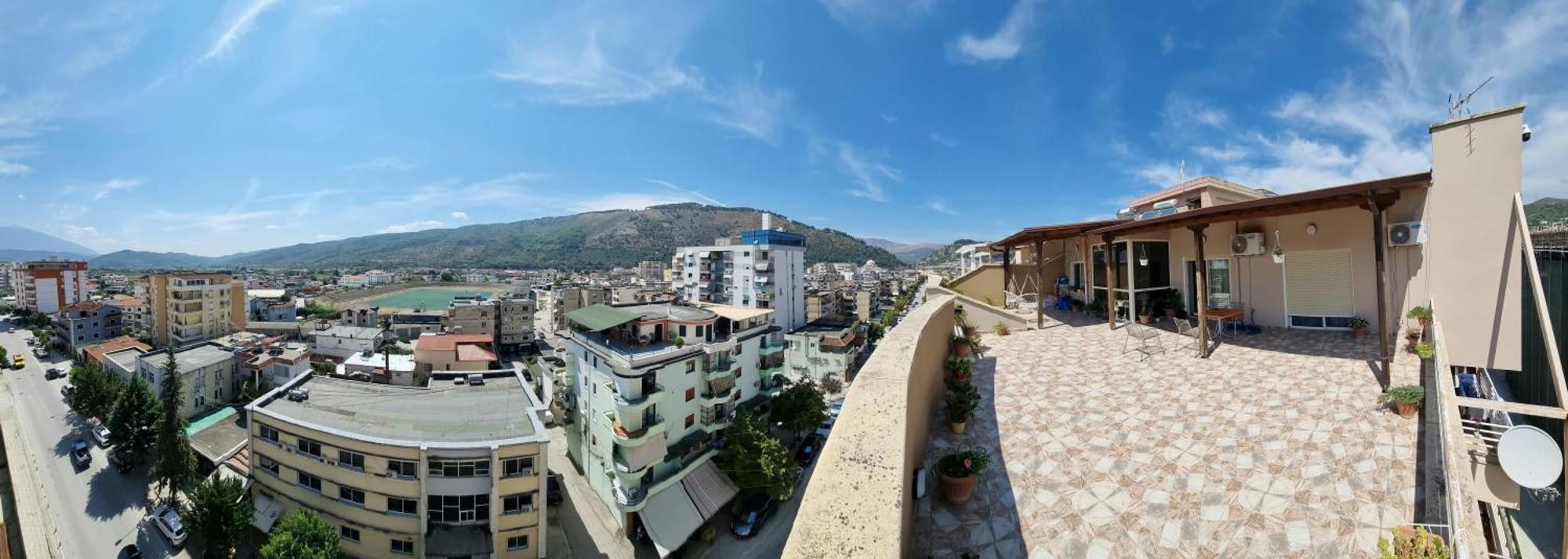 شقة Luis Penthouse بيرات المظهر الخارجي الصورة